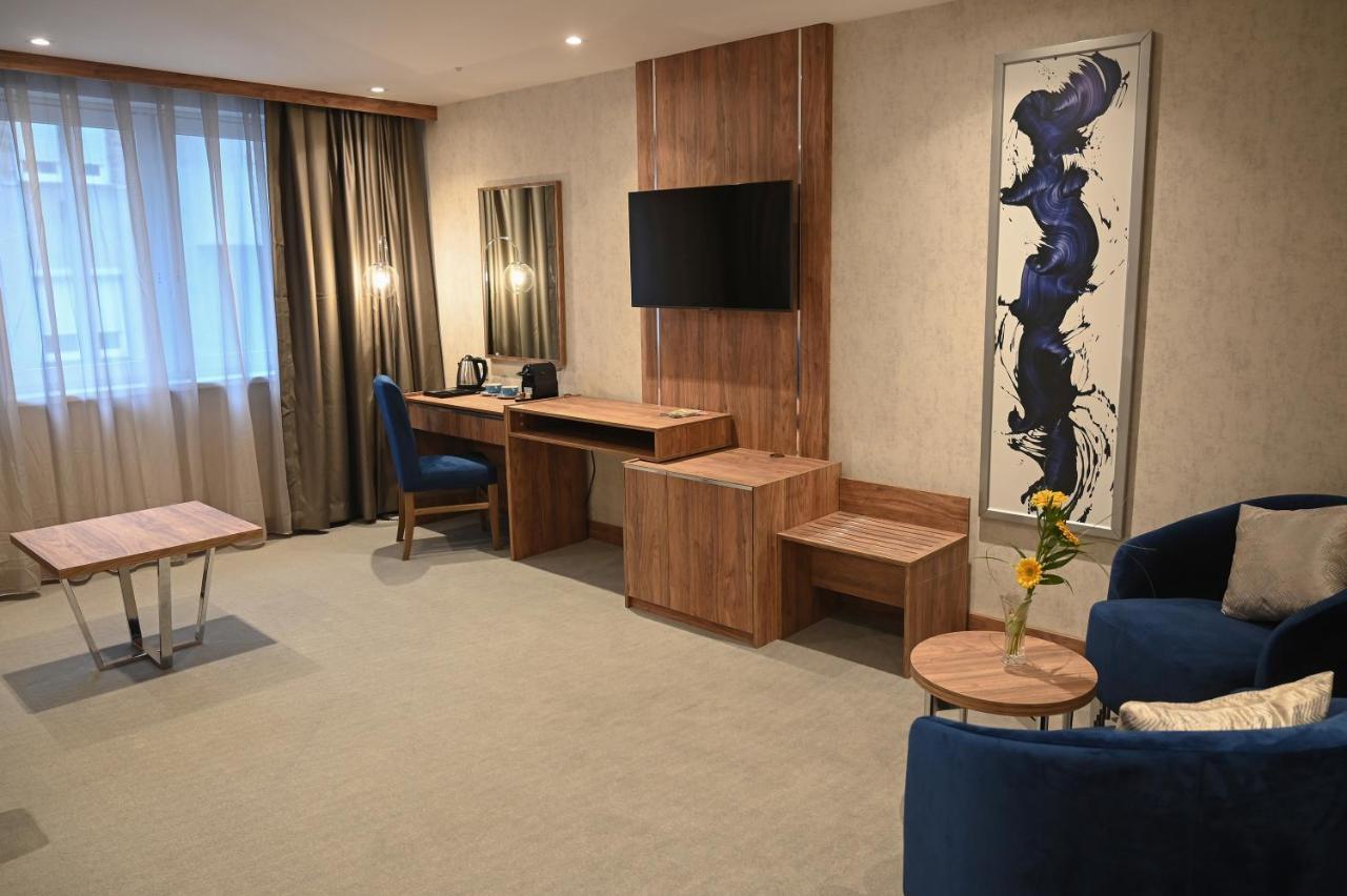 Hotel Foldana บูดาเปสต์ ภายนอก รูปภาพ