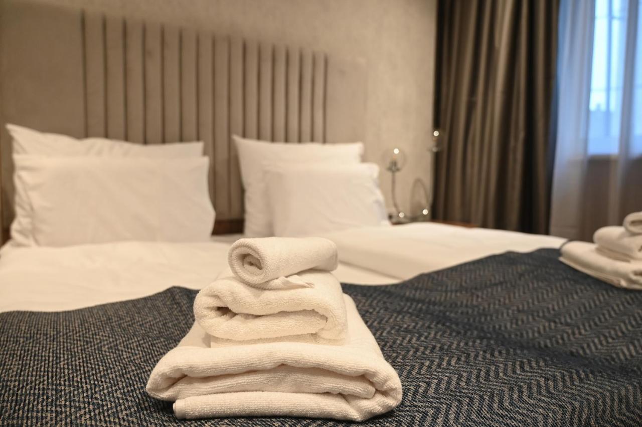Hotel Foldana บูดาเปสต์ ภายนอก รูปภาพ
