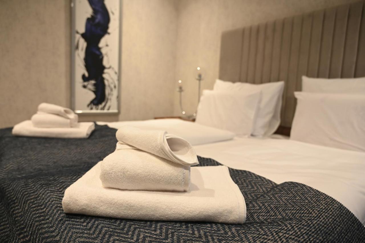 Hotel Foldana บูดาเปสต์ ภายนอก รูปภาพ