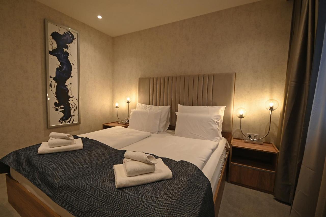 Hotel Foldana บูดาเปสต์ ภายนอก รูปภาพ