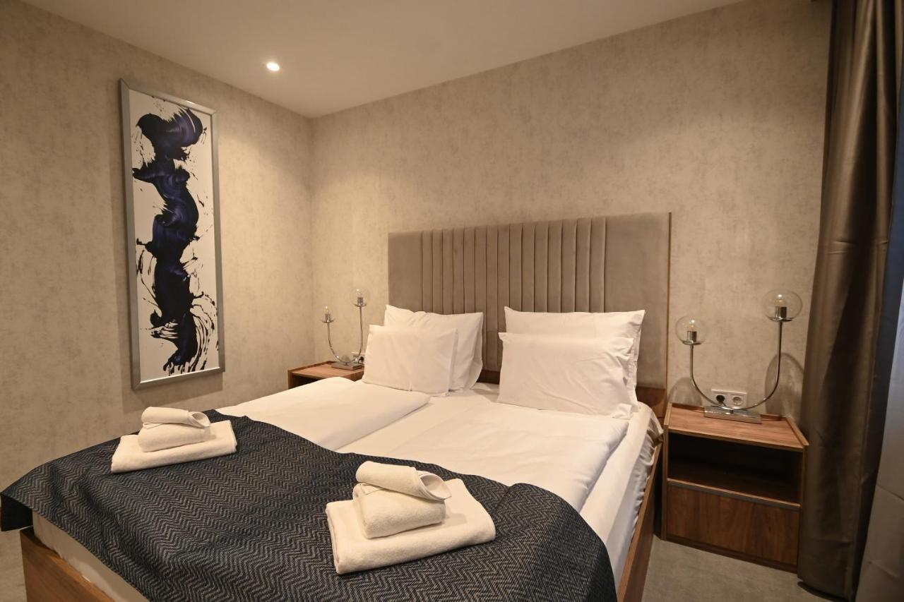 Hotel Foldana บูดาเปสต์ ภายนอก รูปภาพ