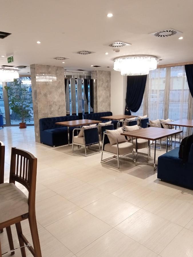 Hotel Foldana บูดาเปสต์ ภายนอก รูปภาพ