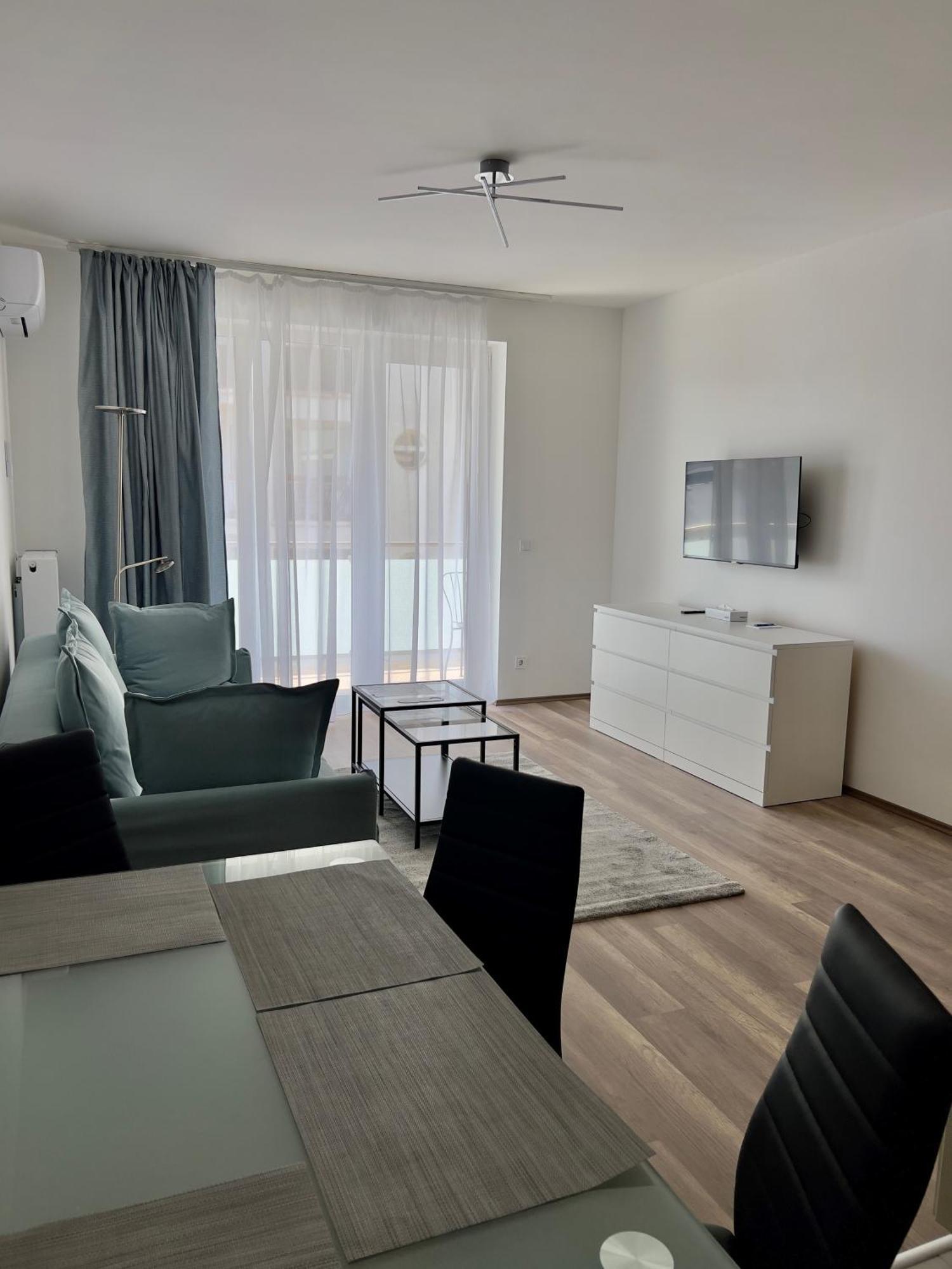 Hotel Foldana บูดาเปสต์ ภายนอก รูปภาพ